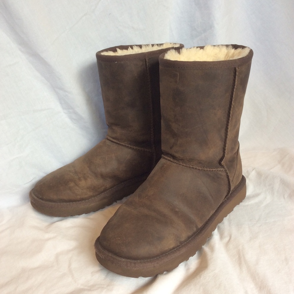 ❄️❄️ Ugg Boots - Oiled Leather ❄️❄️